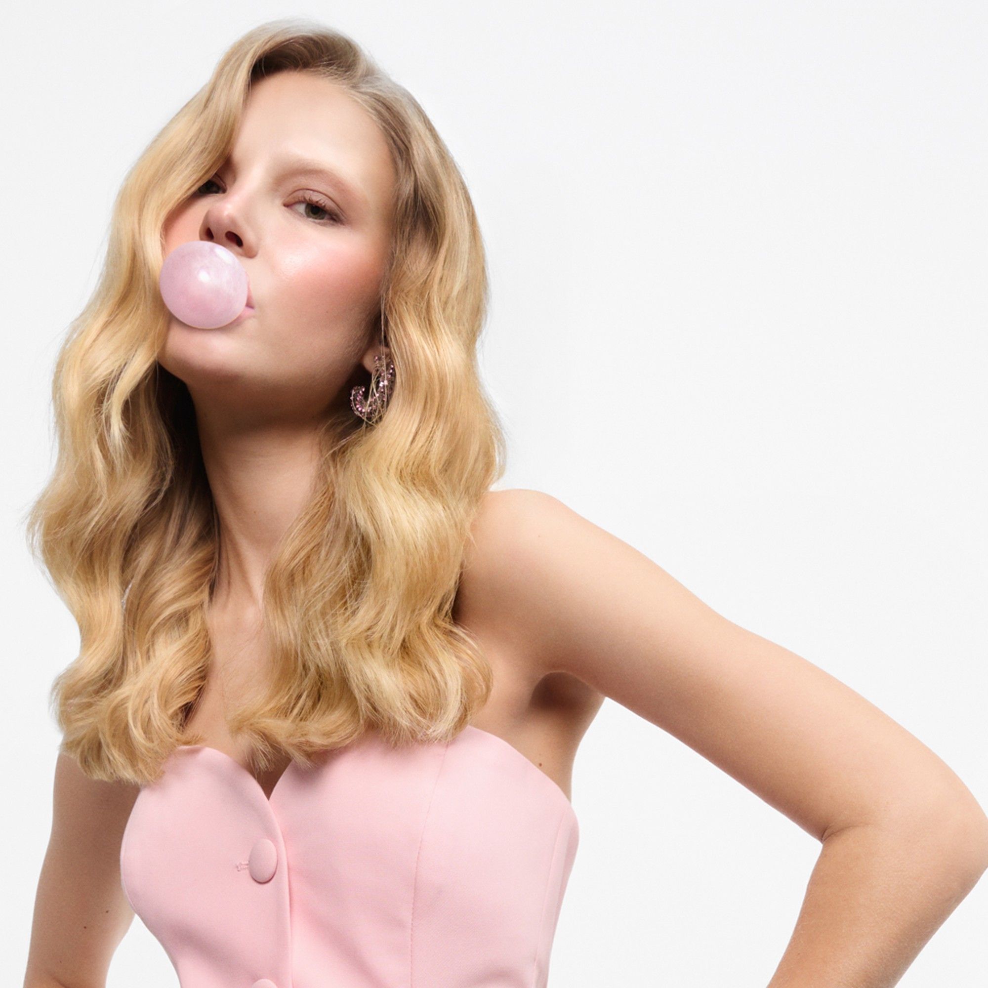 Hair color, care, and styling products by Kerastase picture 1